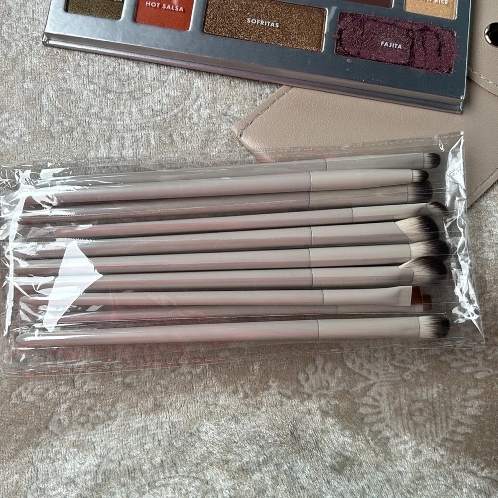 Brand New Elf x Chipotle Mexican Eyeshadow Palette & 10-Piece Brush Set w/ Pouch